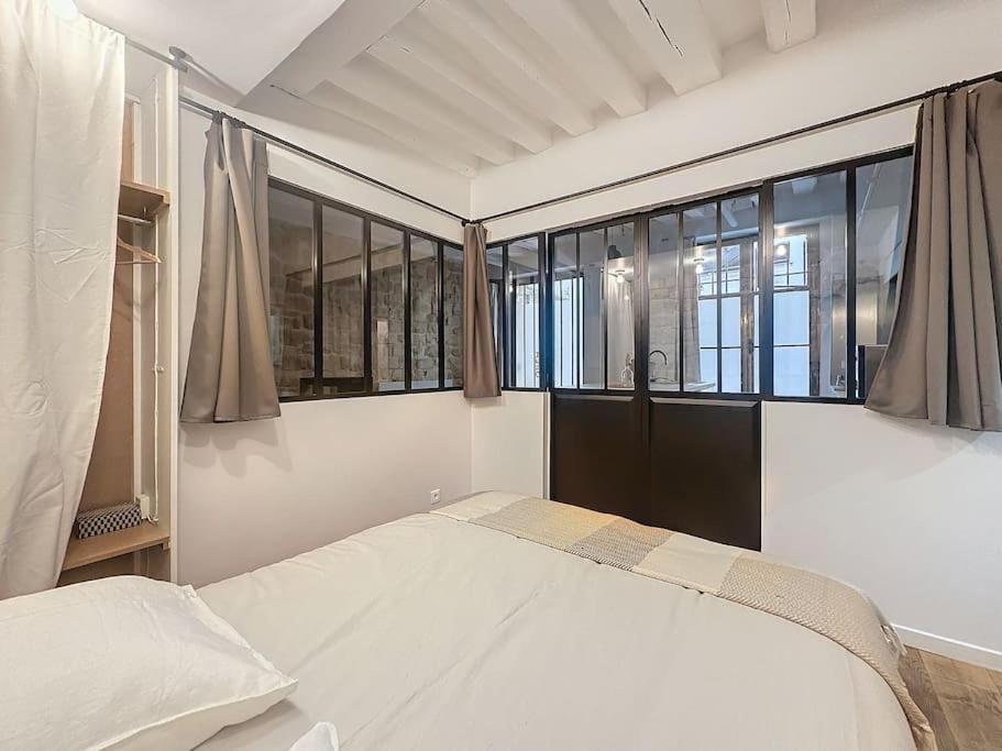 Loft En Plein Coeur Du Marais Appartement